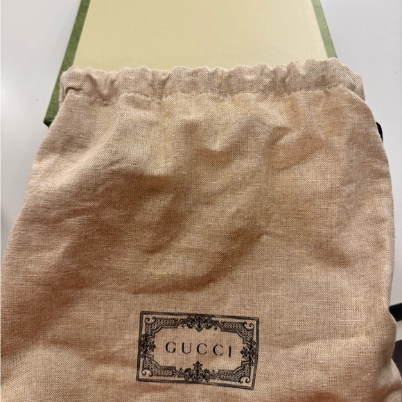 GG Marmont thin leather belt w/ shiny buckle - Picture 3 of 5